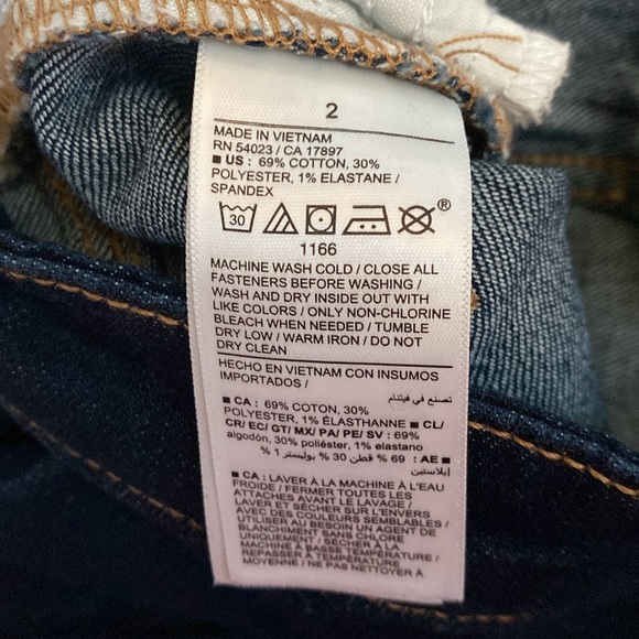 old navy mid-rise wow boot cut jeans - Picture 10 of 10